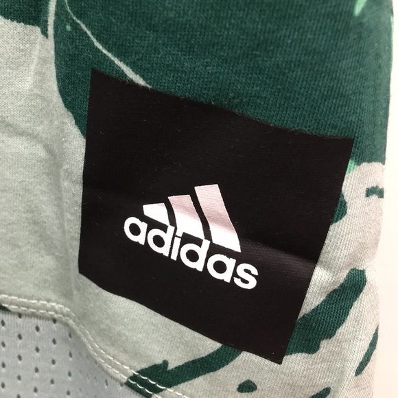 Adidas print muscle tank, women’s, NWT - Picture 4 of 5